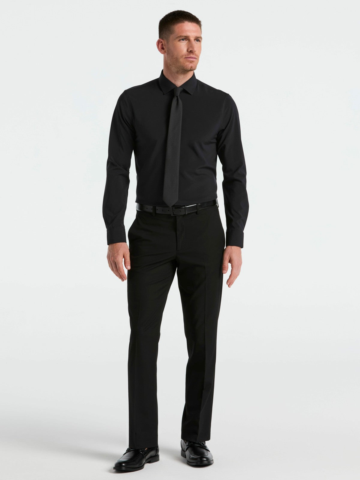 Perry Ellis Performance Tech Solid Dress Shirt