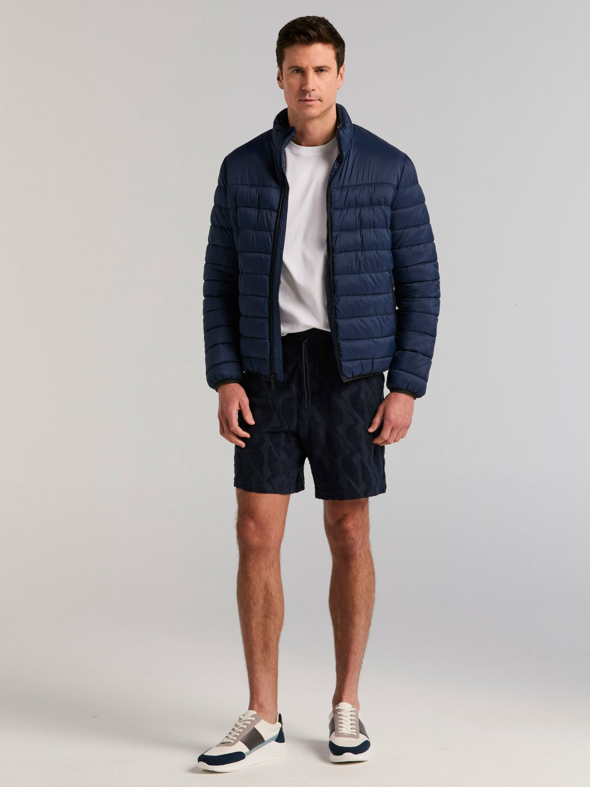 Perry Ellis Jacquard Terry Cloth Drawstring Shorts