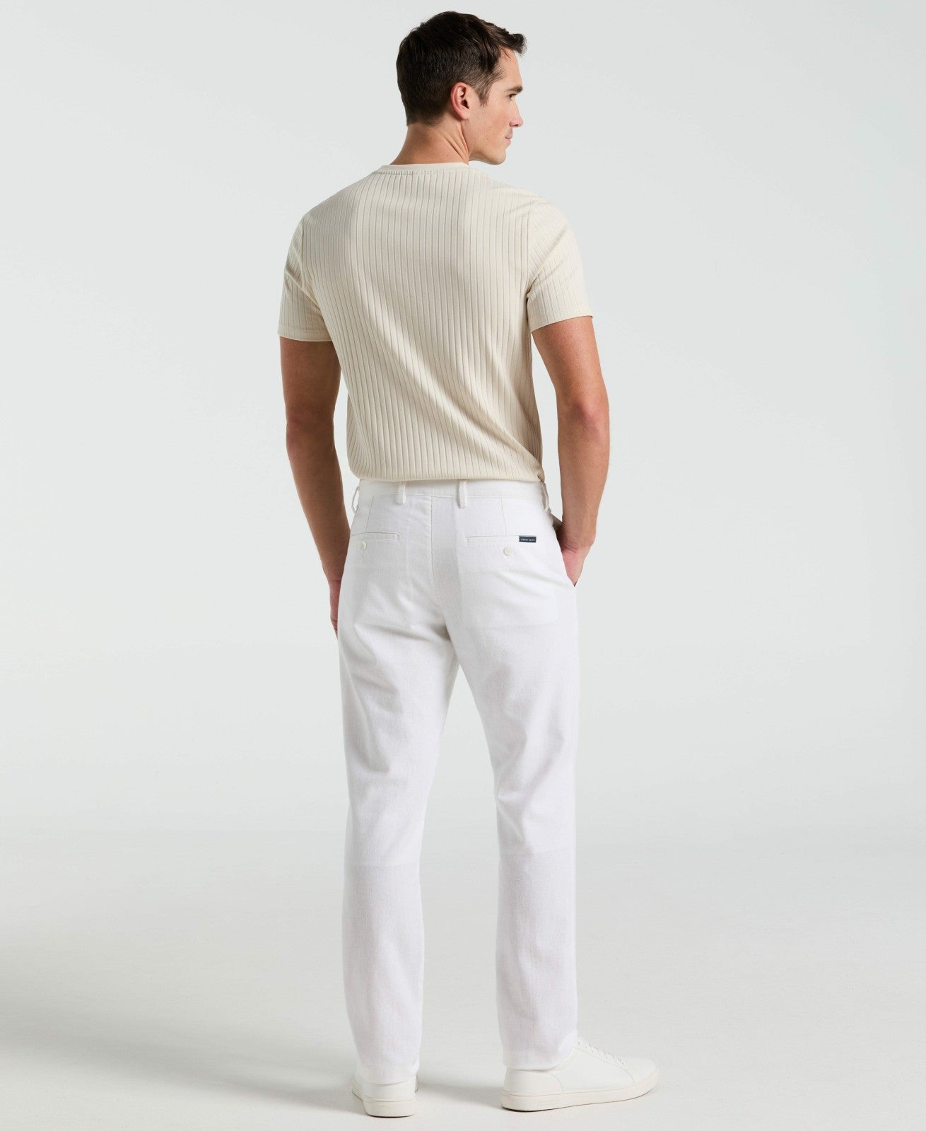 Perry Ellis Men's Slim Fit Flat Front Chino Pant