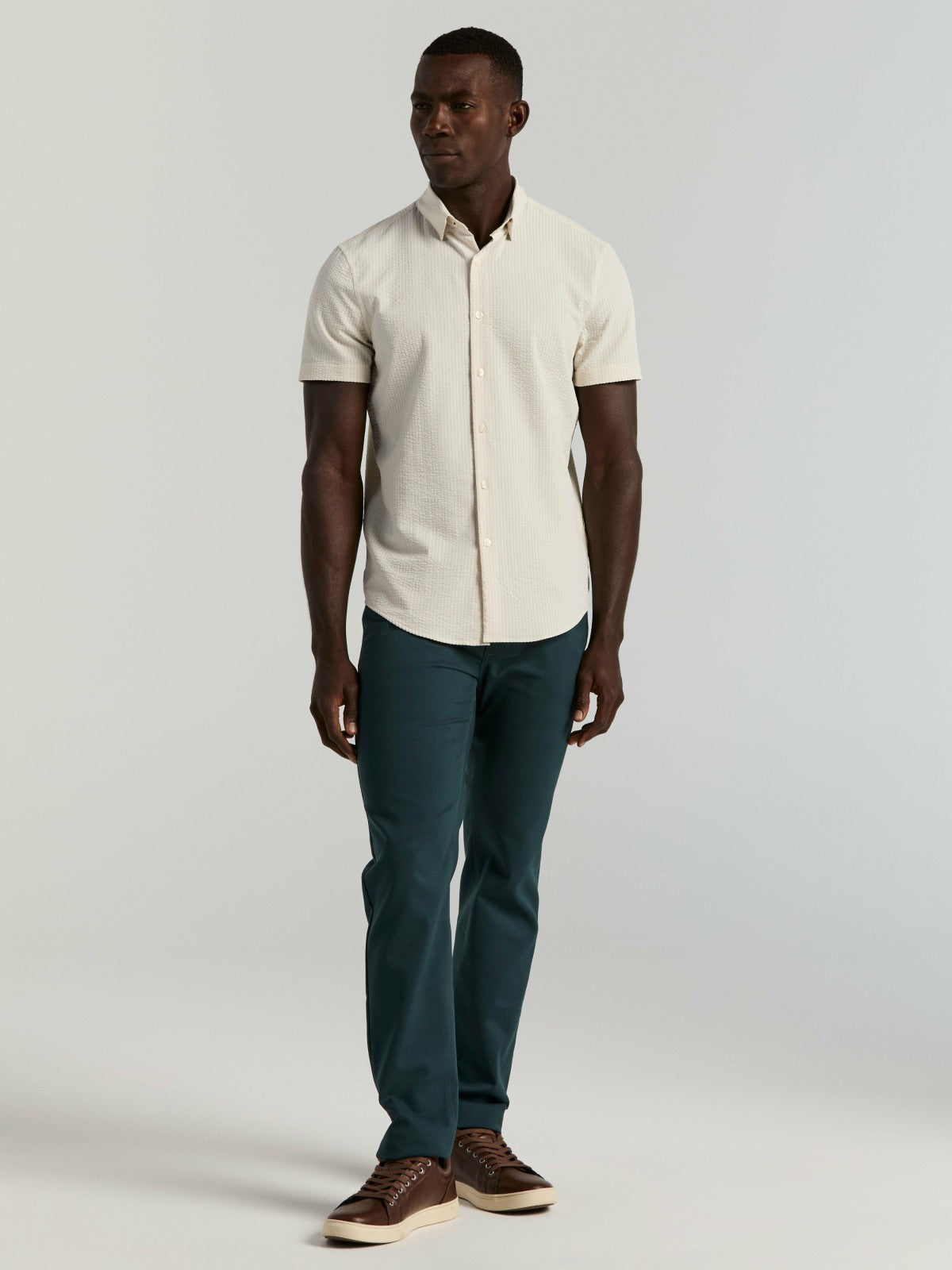 Perry Ellis Stretch Seersucker Slim Fit Shirt