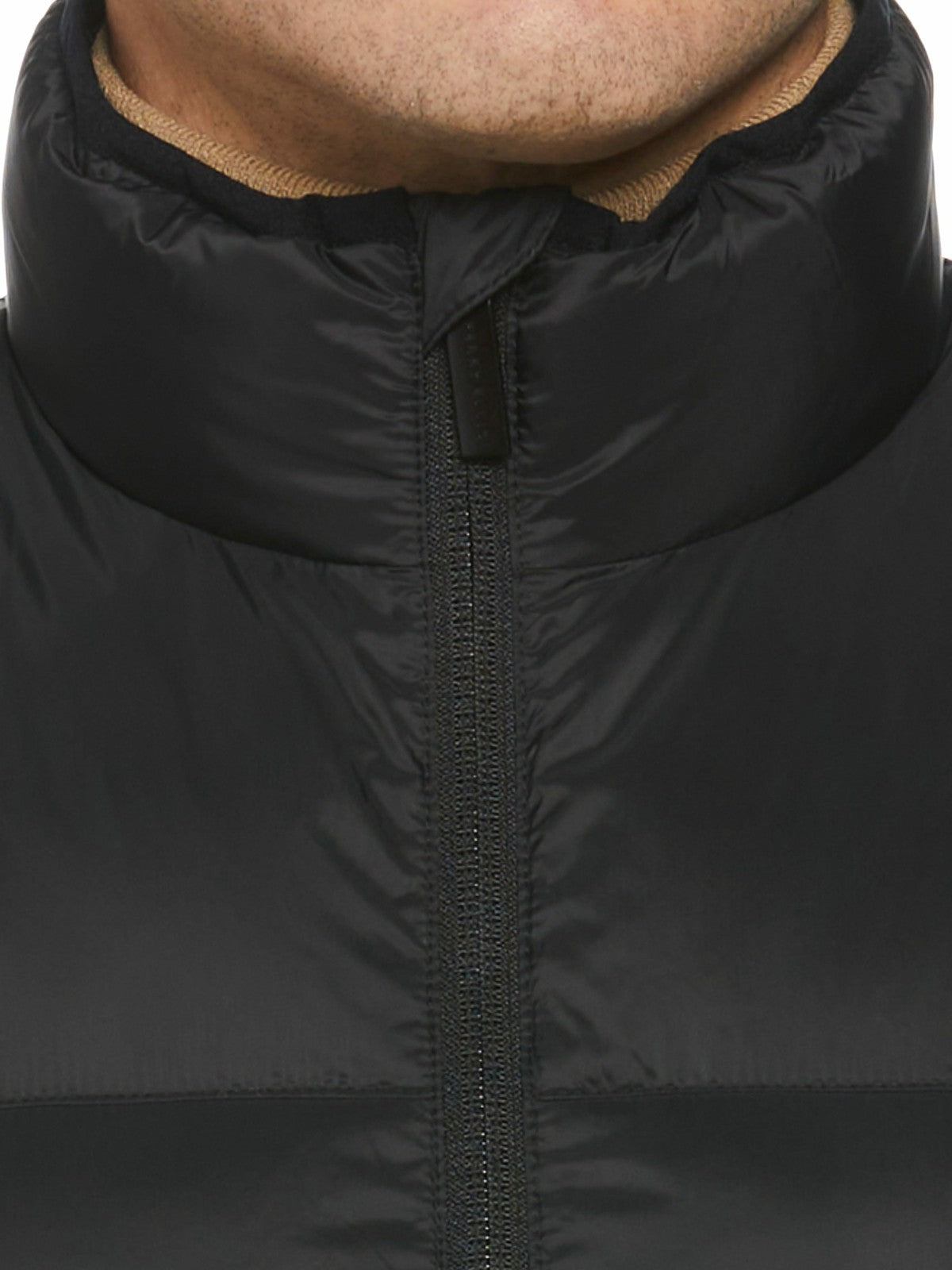 Perry Ellis Lightweight Puffer Vest
