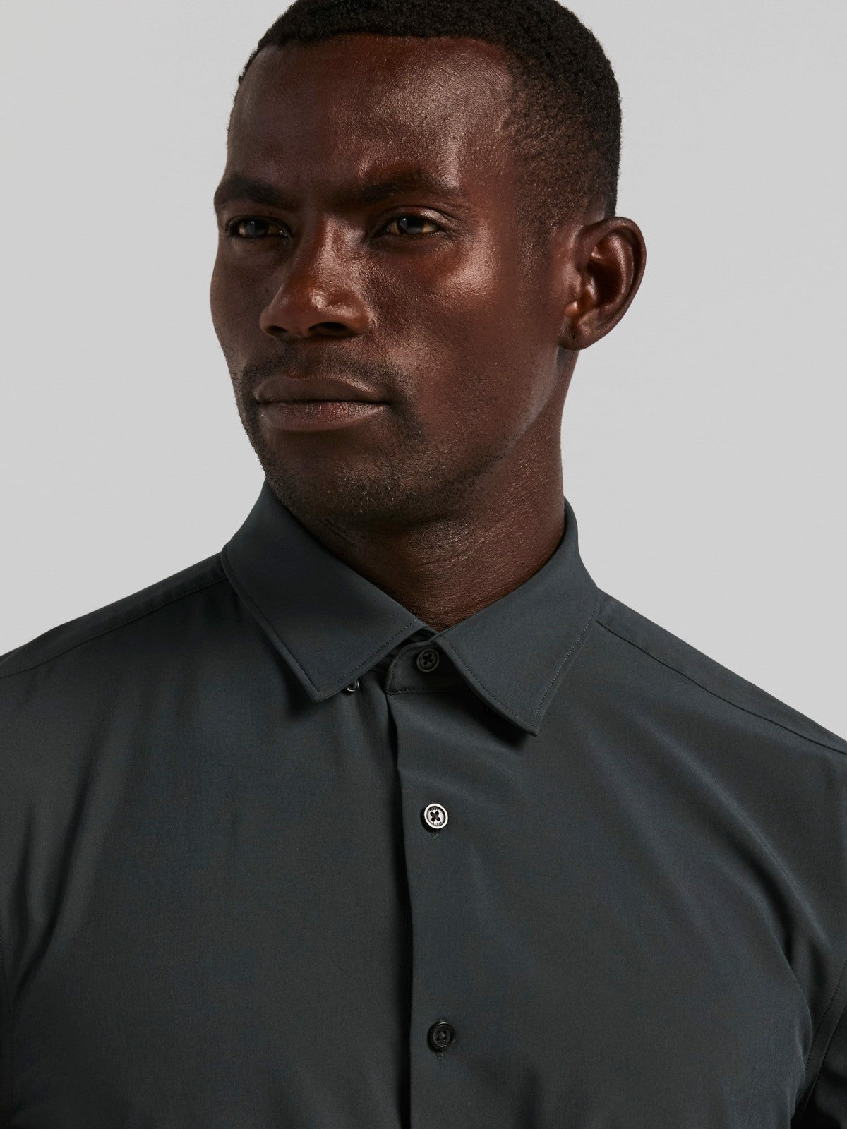 Perry Ellis Slim Fit Total Stretch Dress Shirt