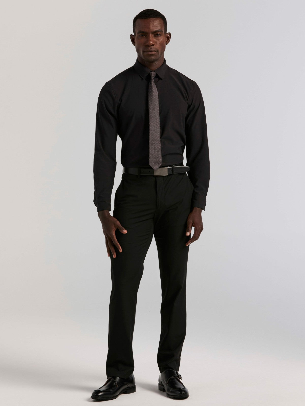 Perry Ellis Slim Fit Total Stretch Dress Shirt