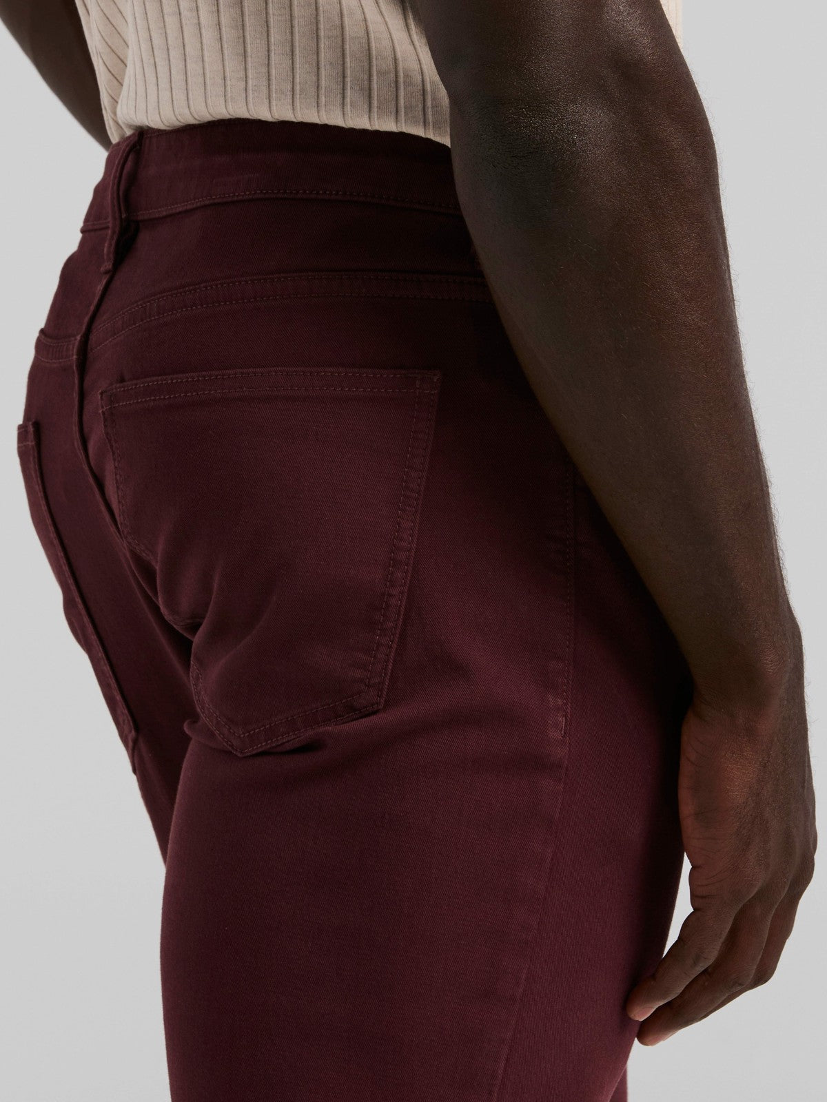 Perry Ellis Slim Fit Dyed Solid Twill Five Pocket Pant