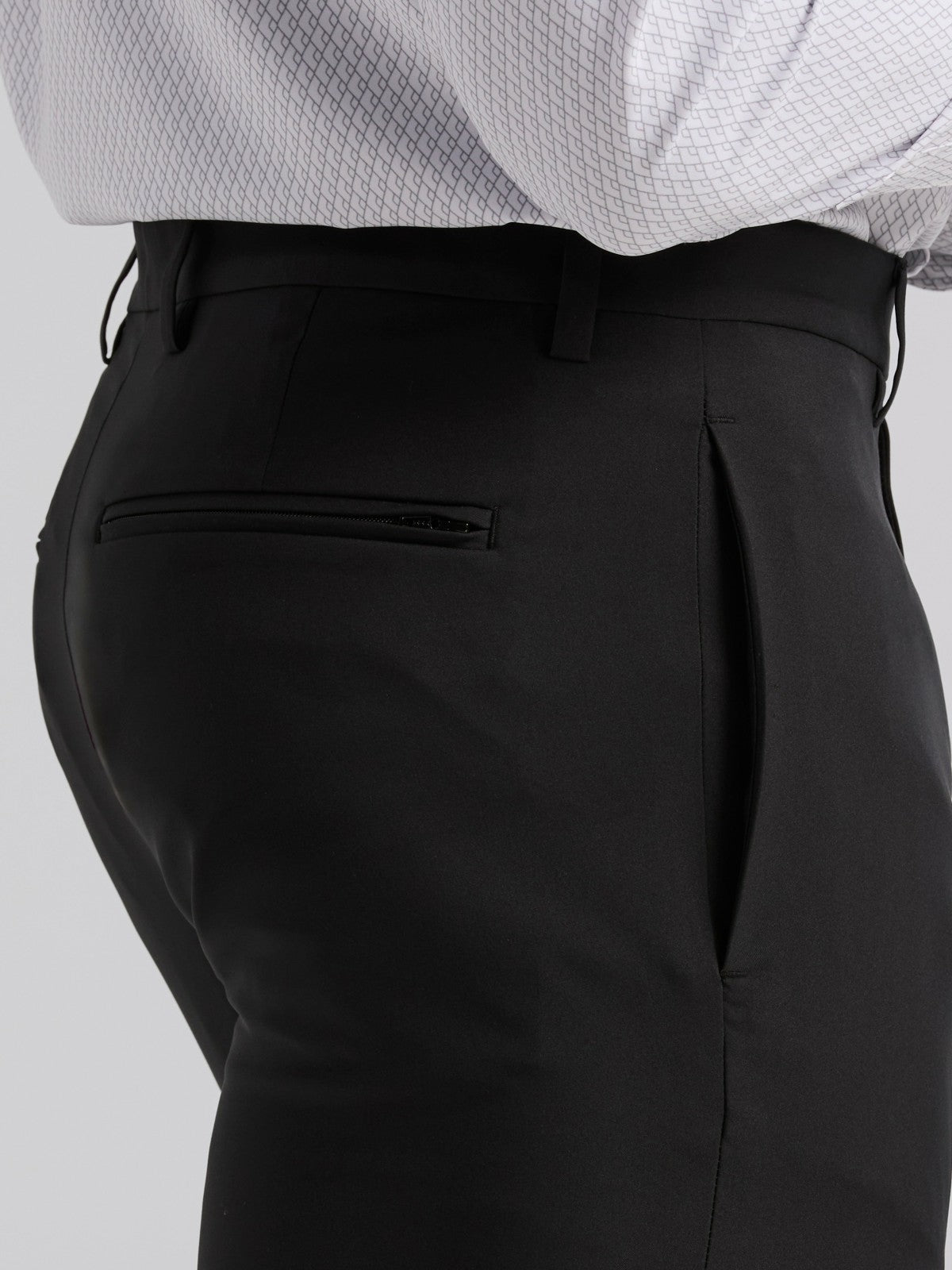 Perry Ellis Slim Fit Tech Portfolio Dress Pant