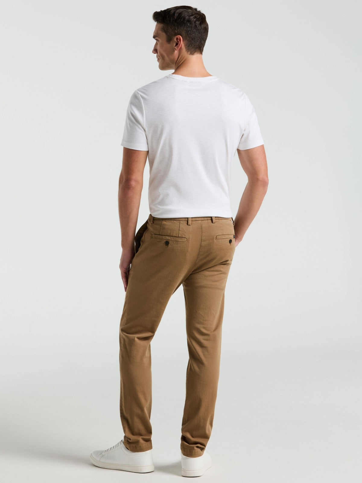 Perry Ellis Slim Fit Dyed Solid Twill Chino Pant