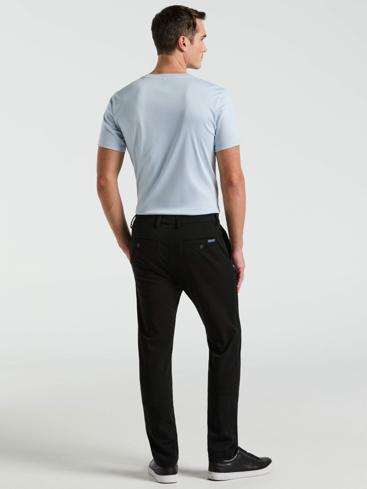 Perry Ellis Slim Fit Dyed Solid Twill Chino Pant