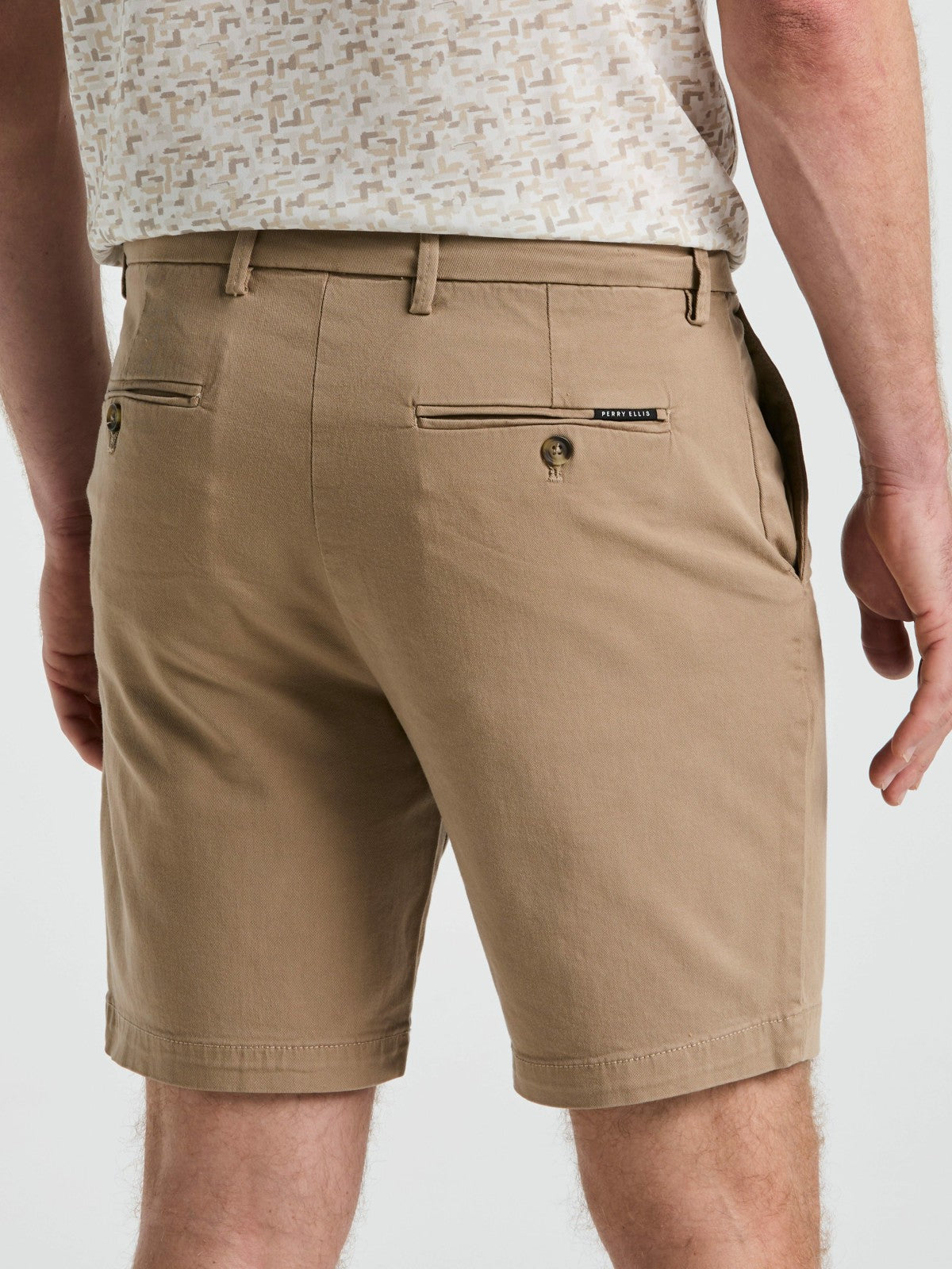 Perry Ellis 8" Flat Front Garment Dyed Short