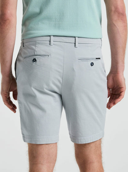 Perry Ellis 8" Flat Front Garment Dyed Short