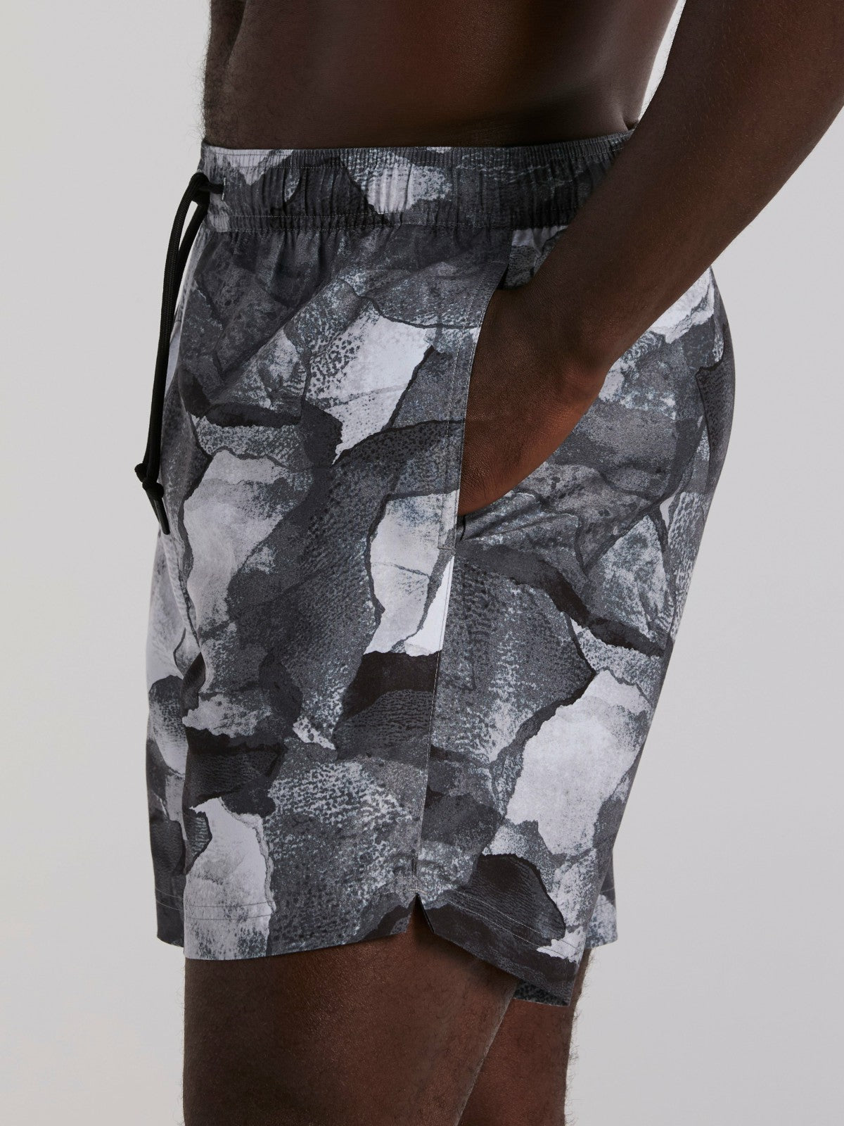 Perry Ellis Abstract Wave Print Swim Trunk