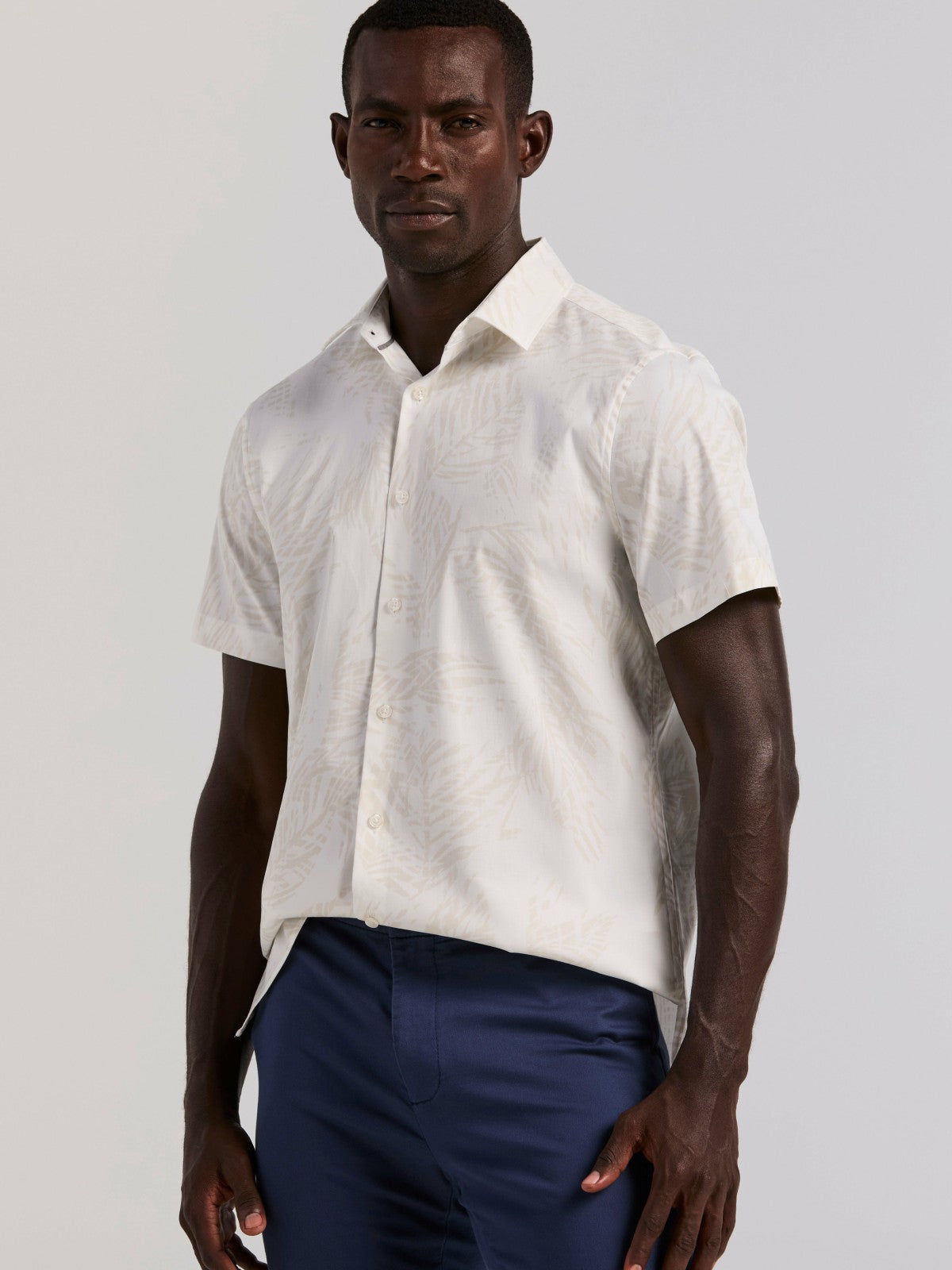 Perry Ellis Textured Leaf Print Cotton Shirt