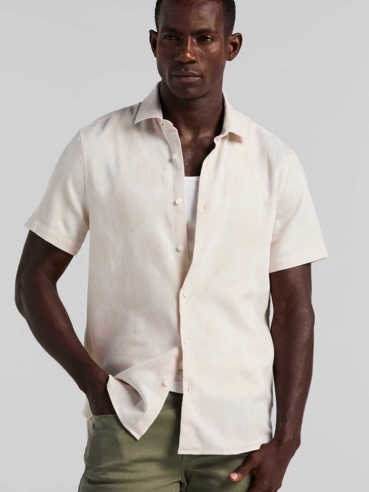 Perry Ellis Cotton Linen Geo Jacquard Shirt