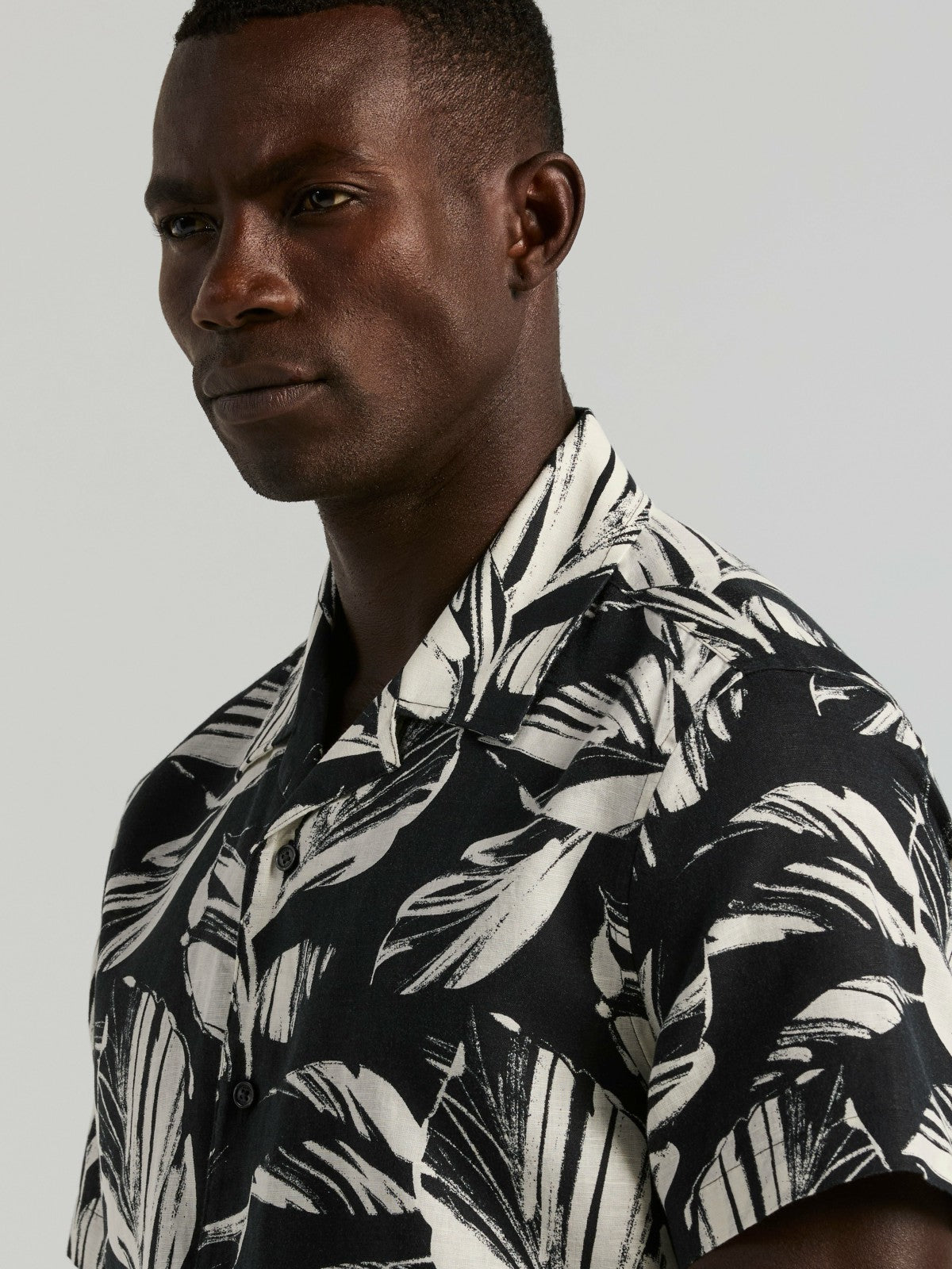 Perry Ellis Leaf Print Camp Collar Shirt