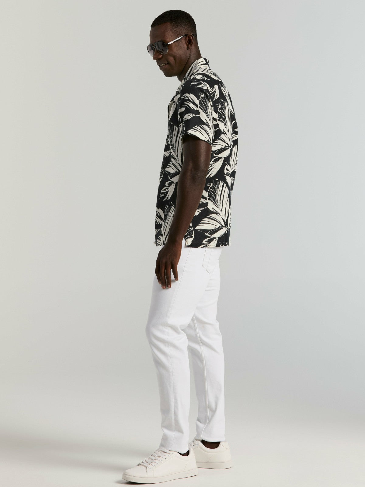 Perry Ellis Leaf Print Camp Collar Shirt