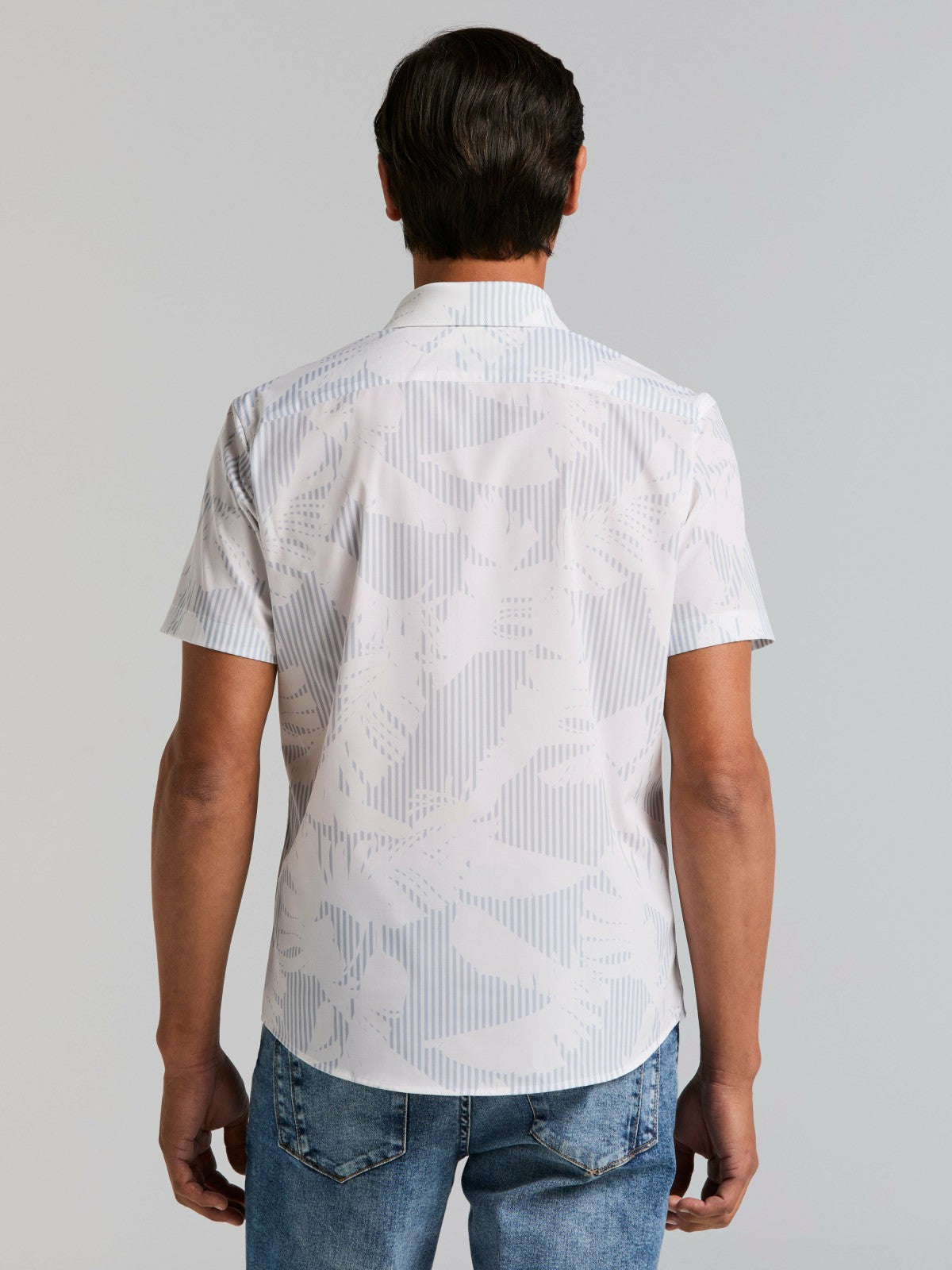 Perry Ellis Slim Fit Feather Print Shirt