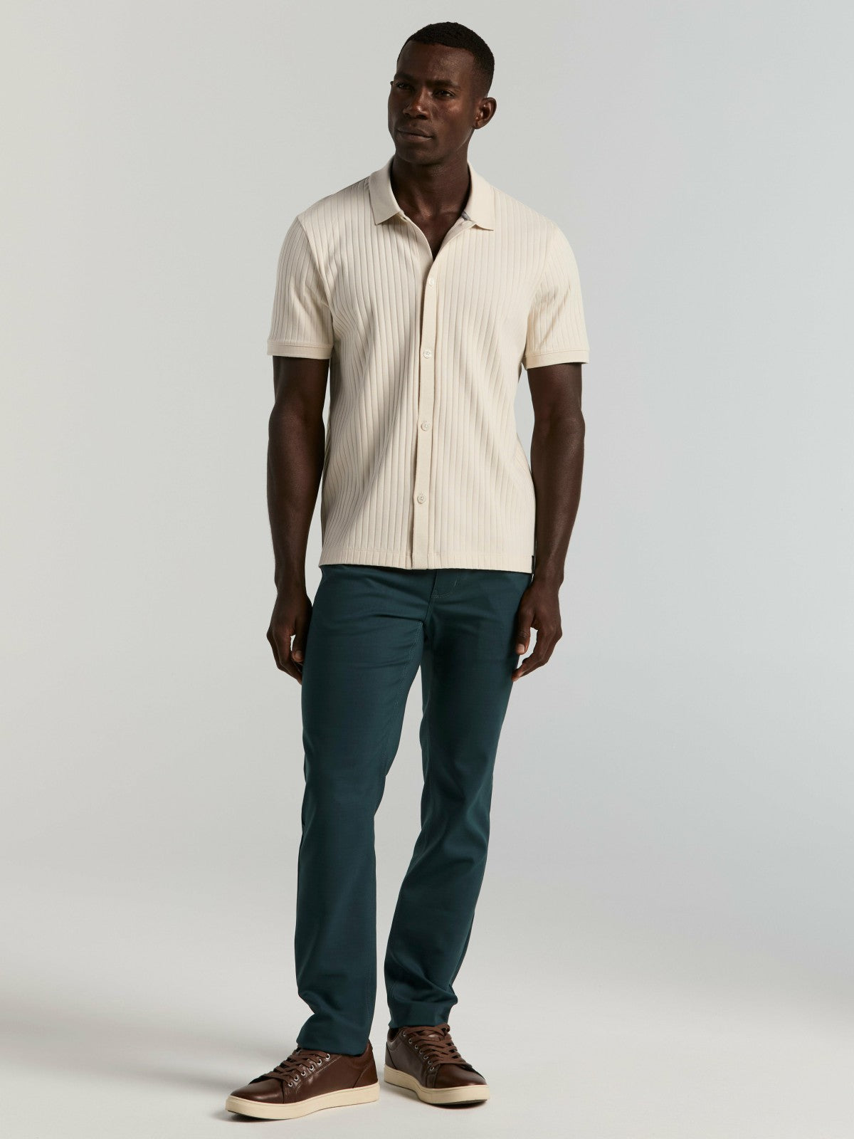 Perry Ellis Ribbed Button Front Knit