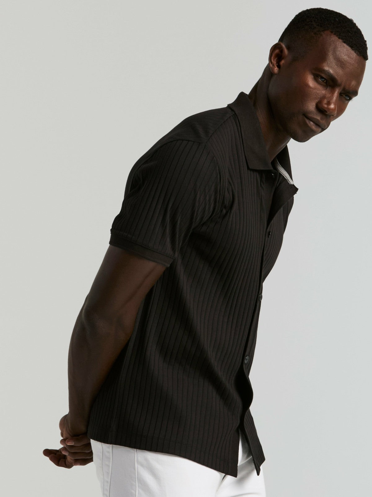Perry Ellis Ribbed Button Front Knit