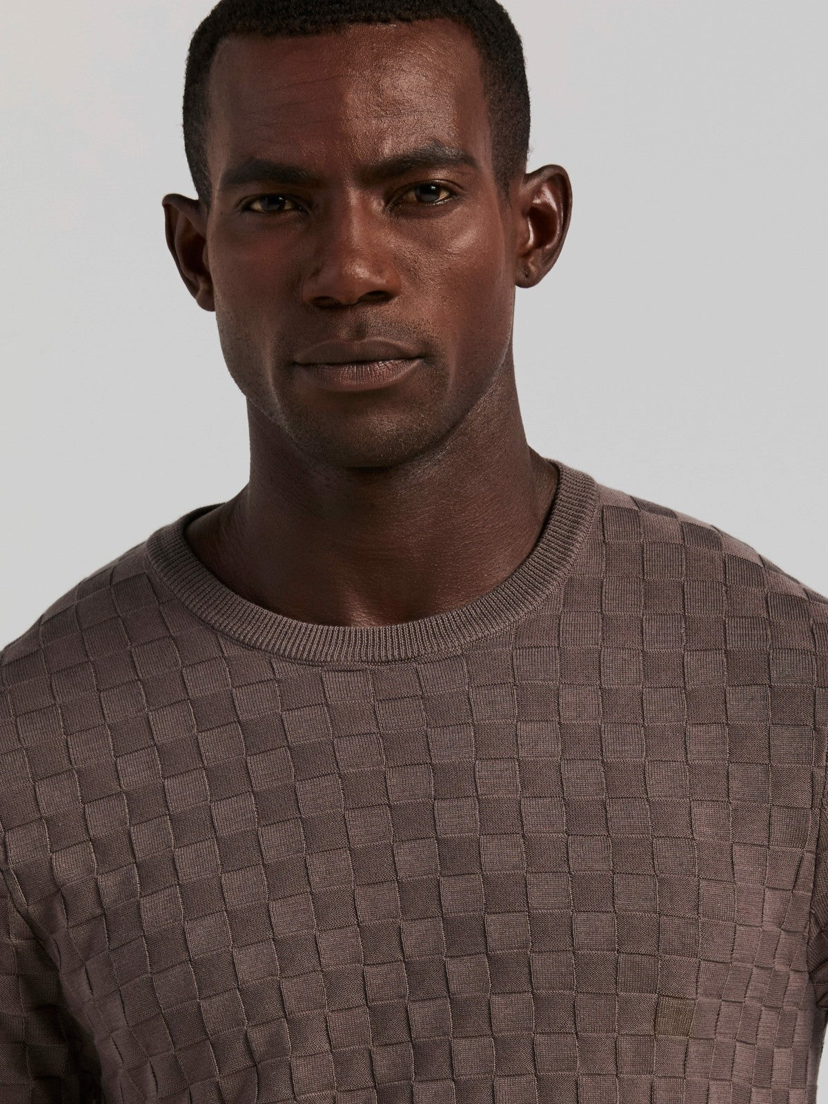 Perry Ellis Square Pattern Crew Neck Sweater Tee