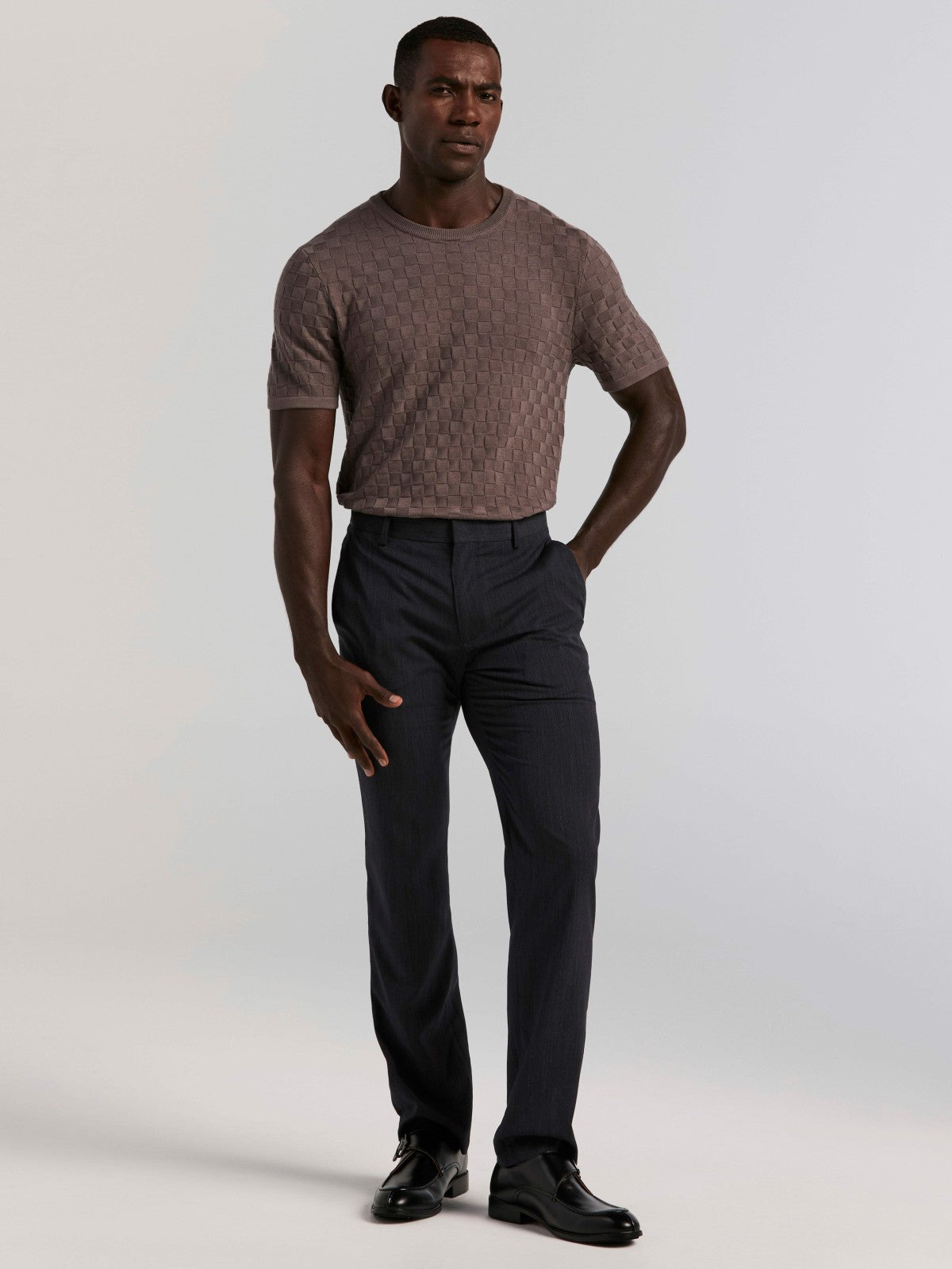 Perry Ellis Square Pattern Crew Neck Sweater Tee