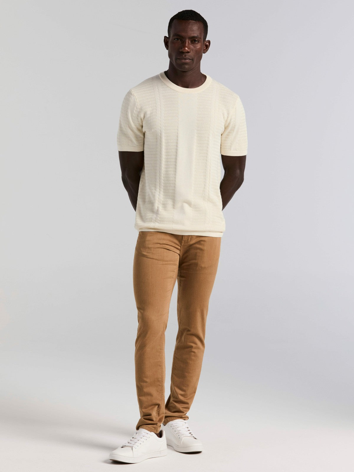 Perry Ellis Textured Stripe Crew Neck Sweater Tee