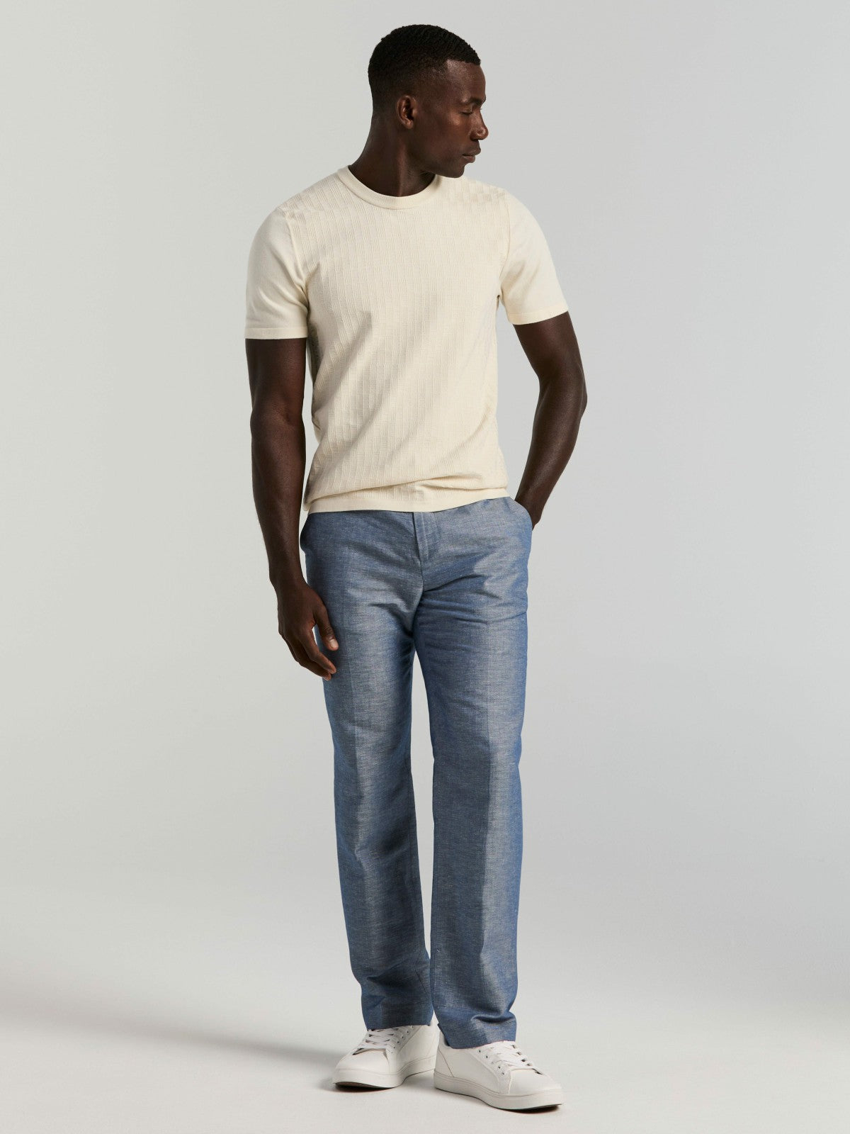 Perry Ellis Geometric Textured Sweater Tee