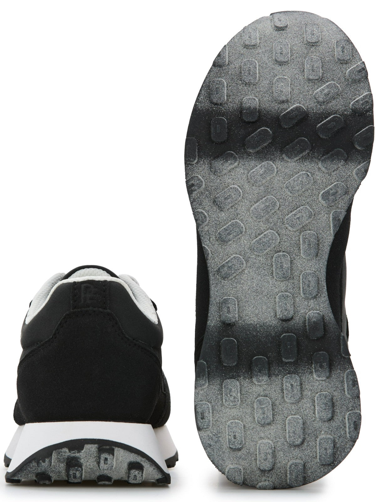 Perry Ellis Stride Sneaker
